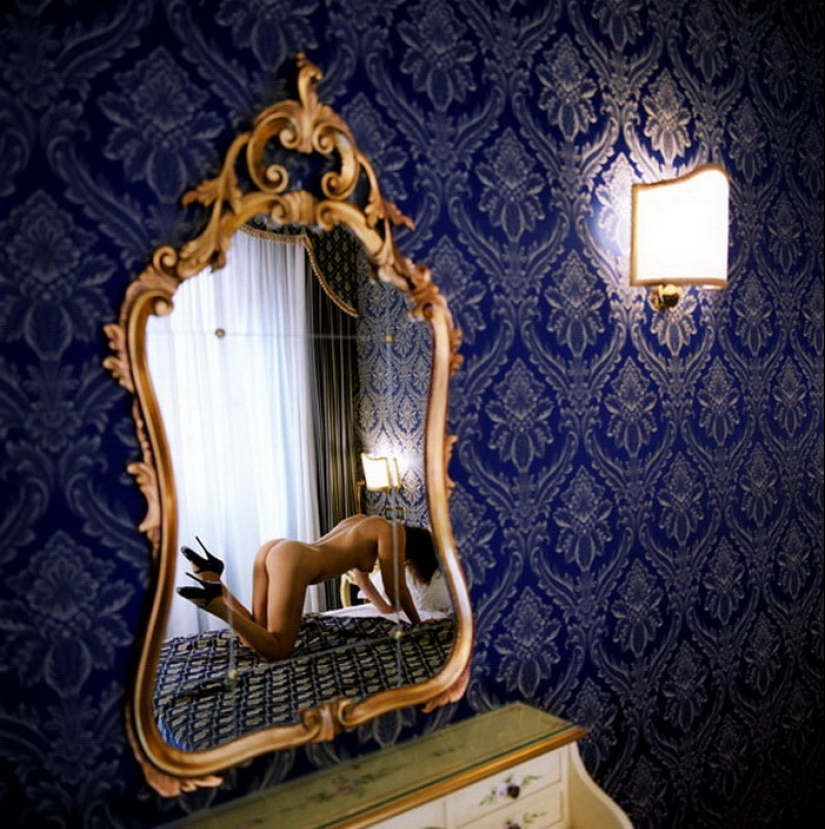 Temptation and Passion in Pete Tapang's Digital Paintings Temptation and Passion in Pete Tapang's Digital Paintings