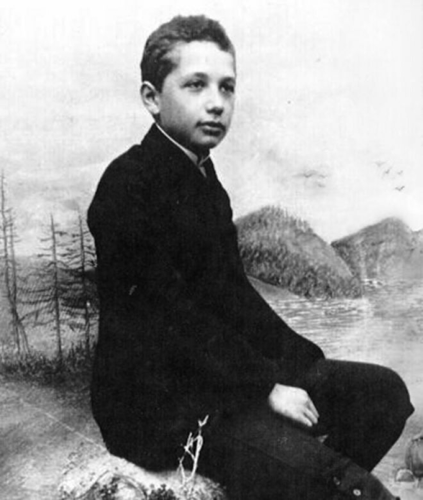 That's not true! 30 common myths that people persist in believing That's not true! 30 common myths that people persist in believing