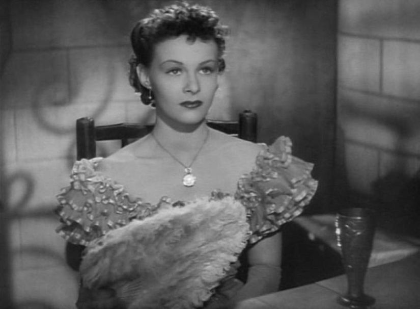 The 14 Most Beautiful Female Intelligence Officers in History The 14 Most Beautiful Female Intelligence Officers in History