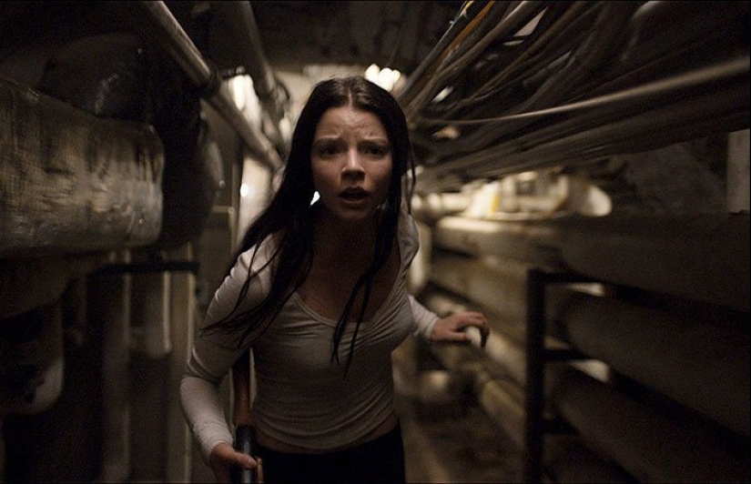 The 20 Most Annoying Cliches from Horror Movies The 20 Most Annoying Cliches from Horror Movies