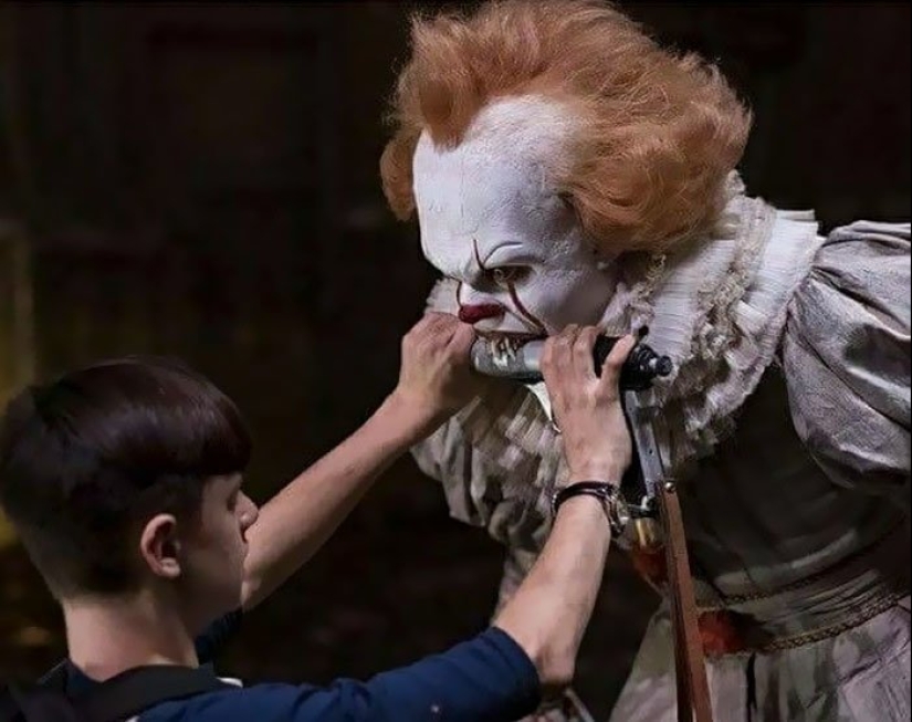 The 20 Most Annoying Cliches from Horror Movies The 20 Most Annoying Cliches from Horror Movies