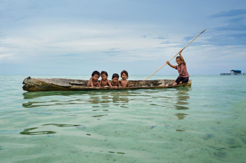 The amazing life of the sea Gypsies of Borneo
