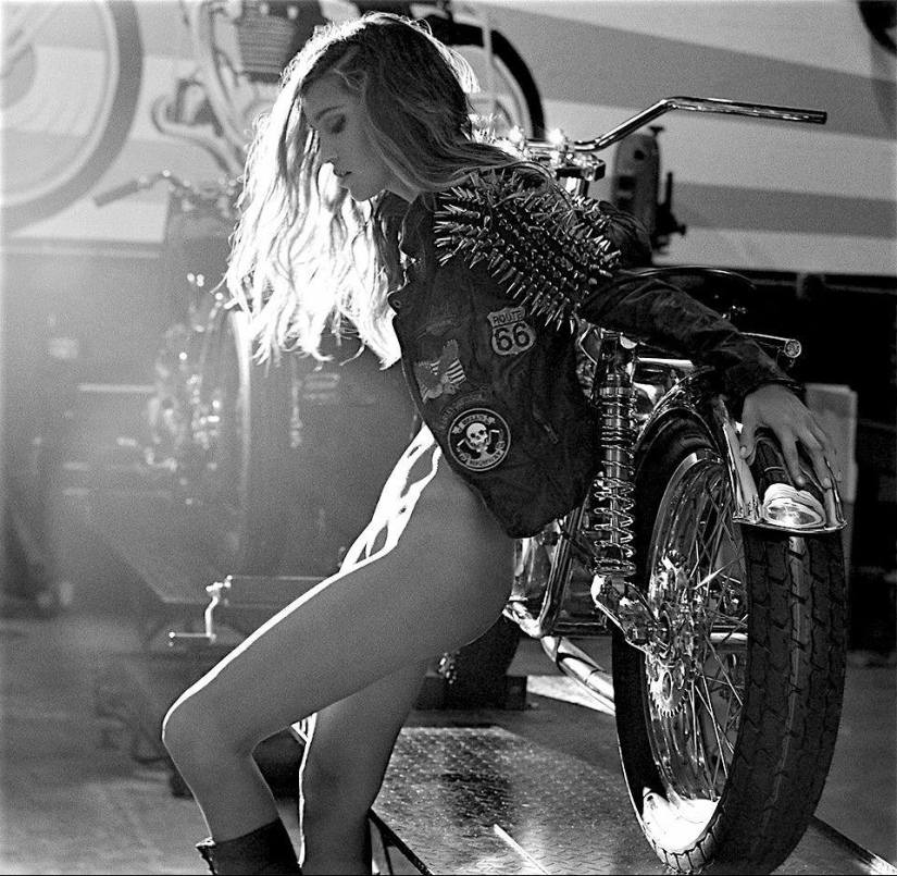 The American Dream: Choppers and Girls