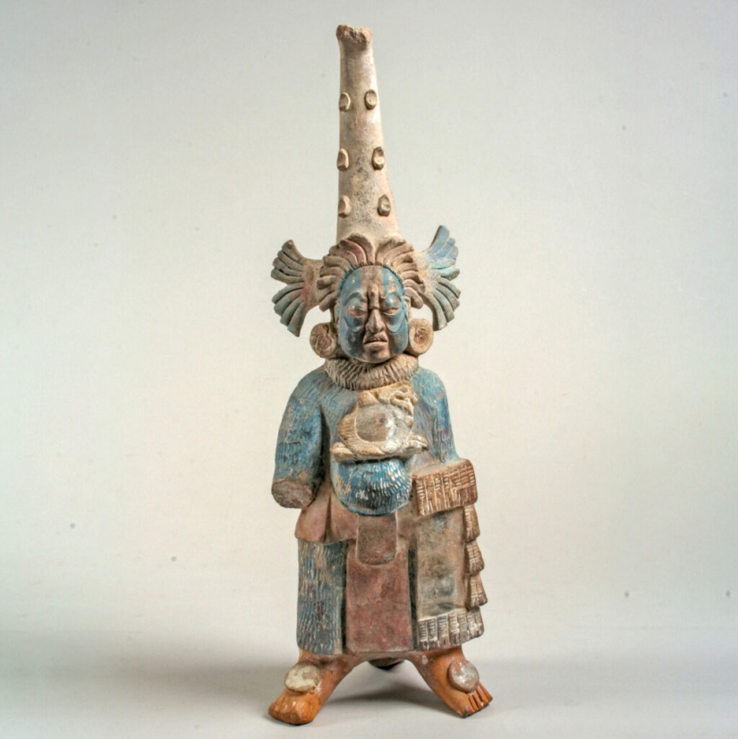 The Aztec god Xochipilli turned out to be the patron saint of vices and drug addiction The Aztec god Xochipilli turned out to be the patron saint of vices and drug addiction