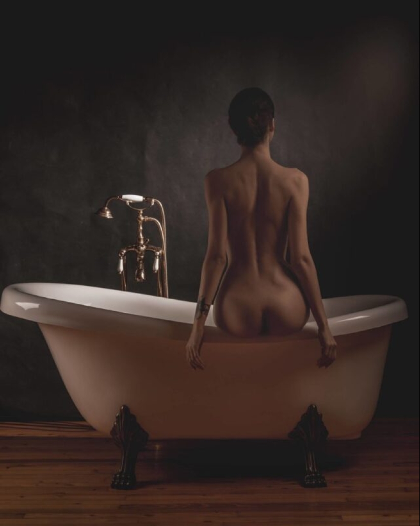 The beauty of nature and the female body in the photo works of Sergey Leksin The beauty of nature and the female body in the photo works of Sergey Leksin