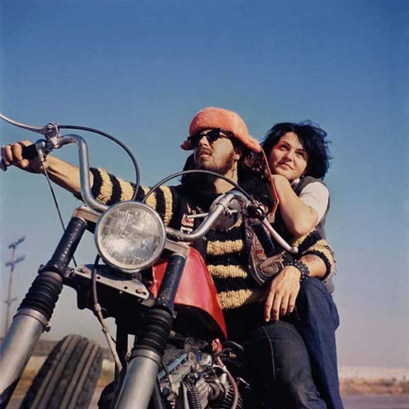 The best pictures of Hell's Angels by Hunter S. Thompson