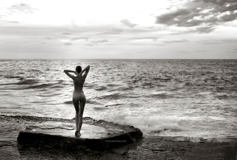 The best works of Frank De Mulder, the most famous nude photographer The best works of Frank De Mulder, the most famous nude photographer