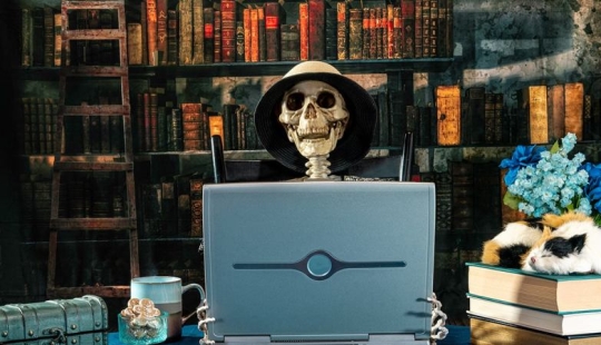 The "Dead Internet" Theory: Why Living People Leave the Network