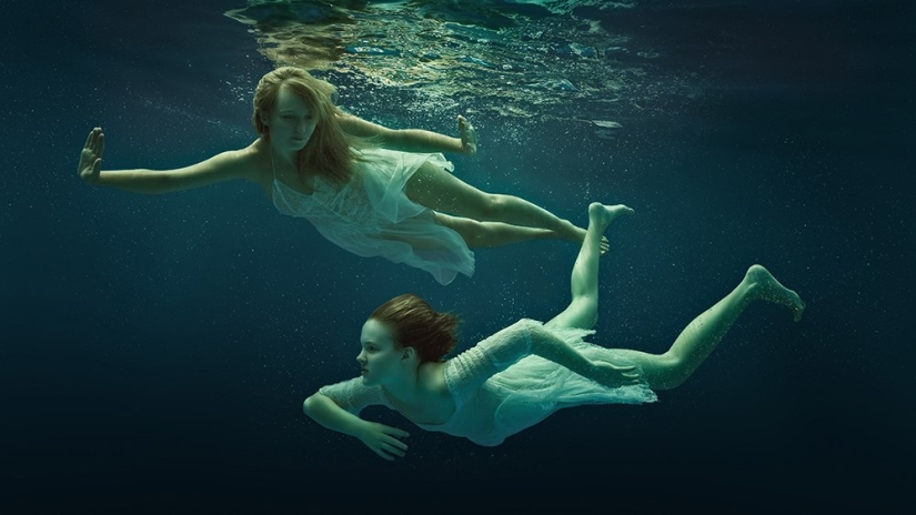 The Element of Water and the Beauty of the Female Body in Dmitry Laudin&#39;s Photographs