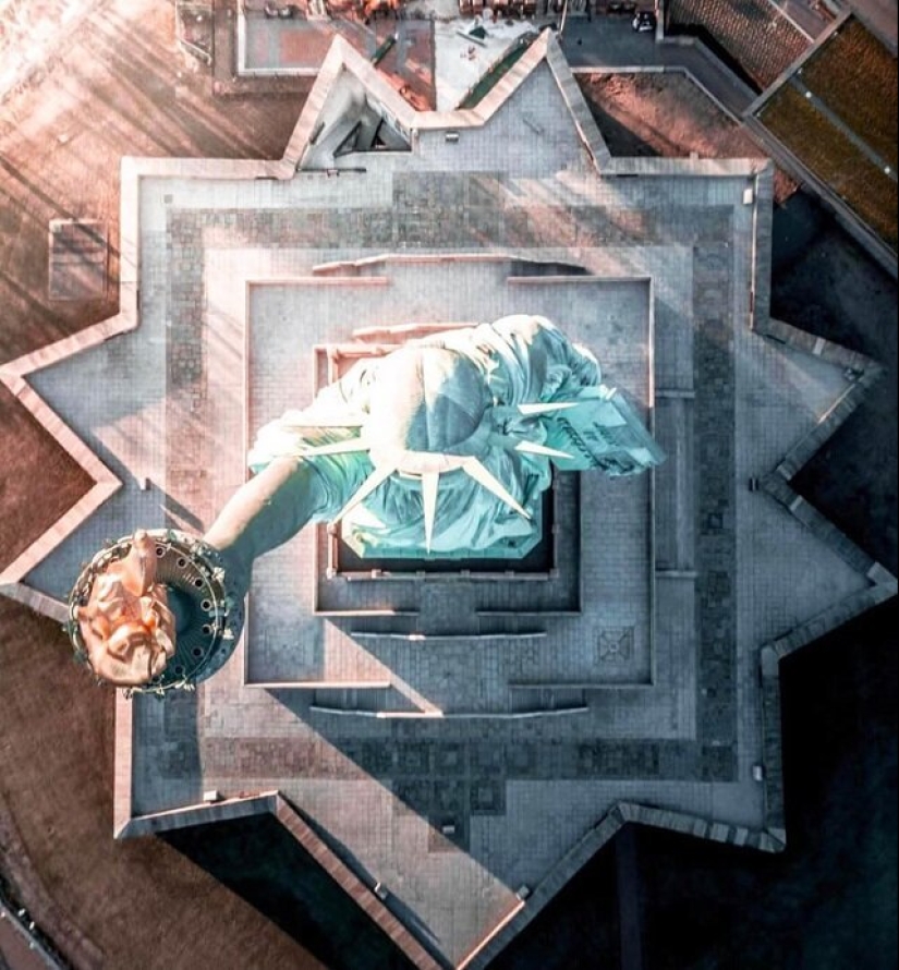 The familiar world shown with an unusual angle The familiar world shown with an unusual angle