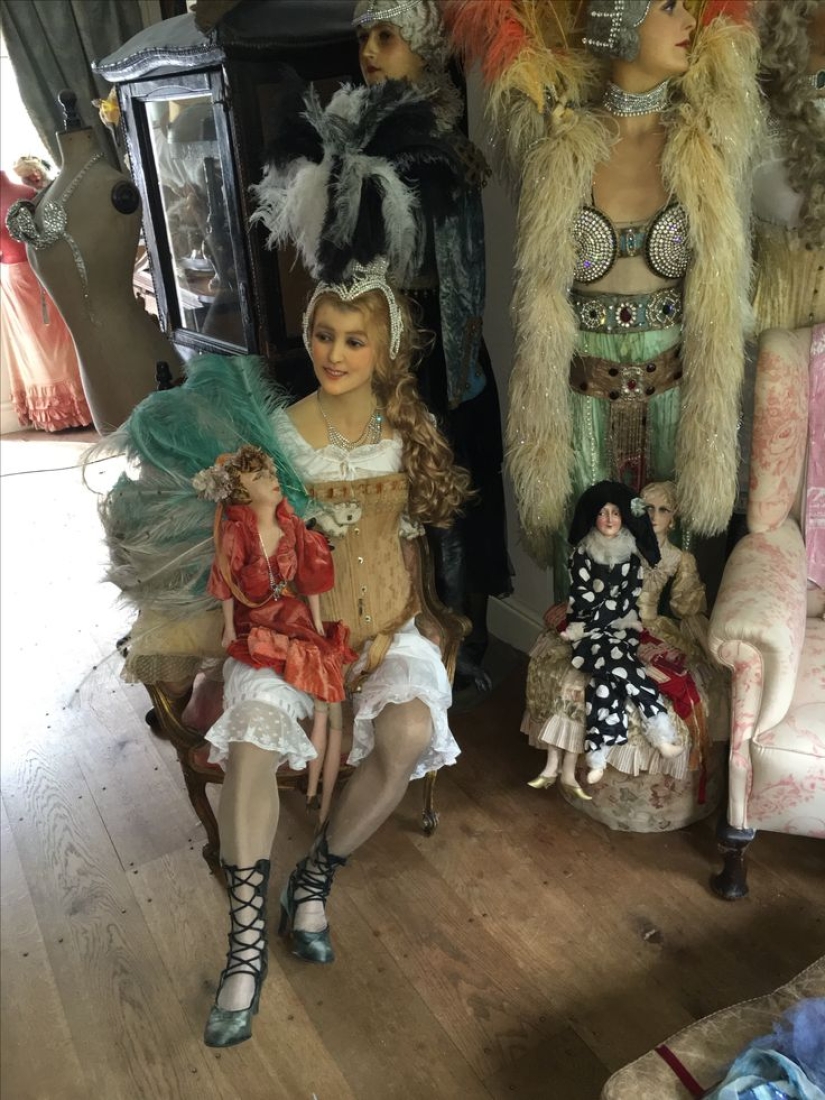 The Frightening Beauty of Pierre Imans&#39; Realistic Mannequins