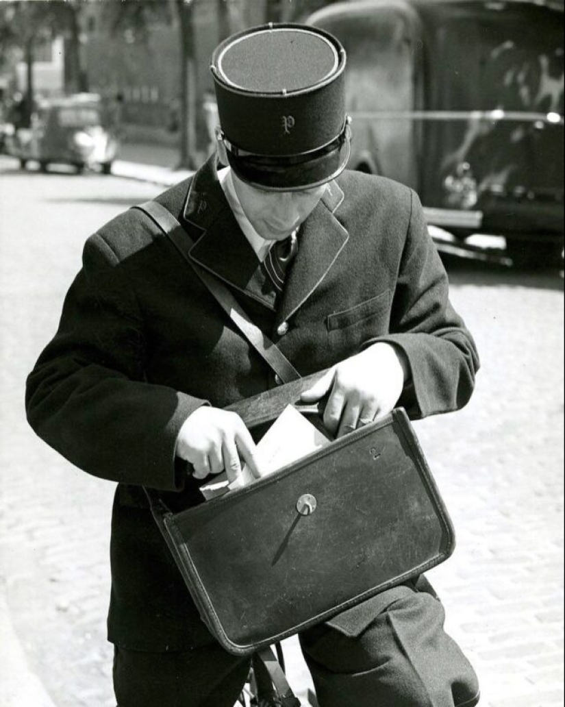 The Fuhrer from Kentucky, or the imposter built a space fleet Reich The Fuhrer from Kentucky, or the imposter built a space fleet Reich