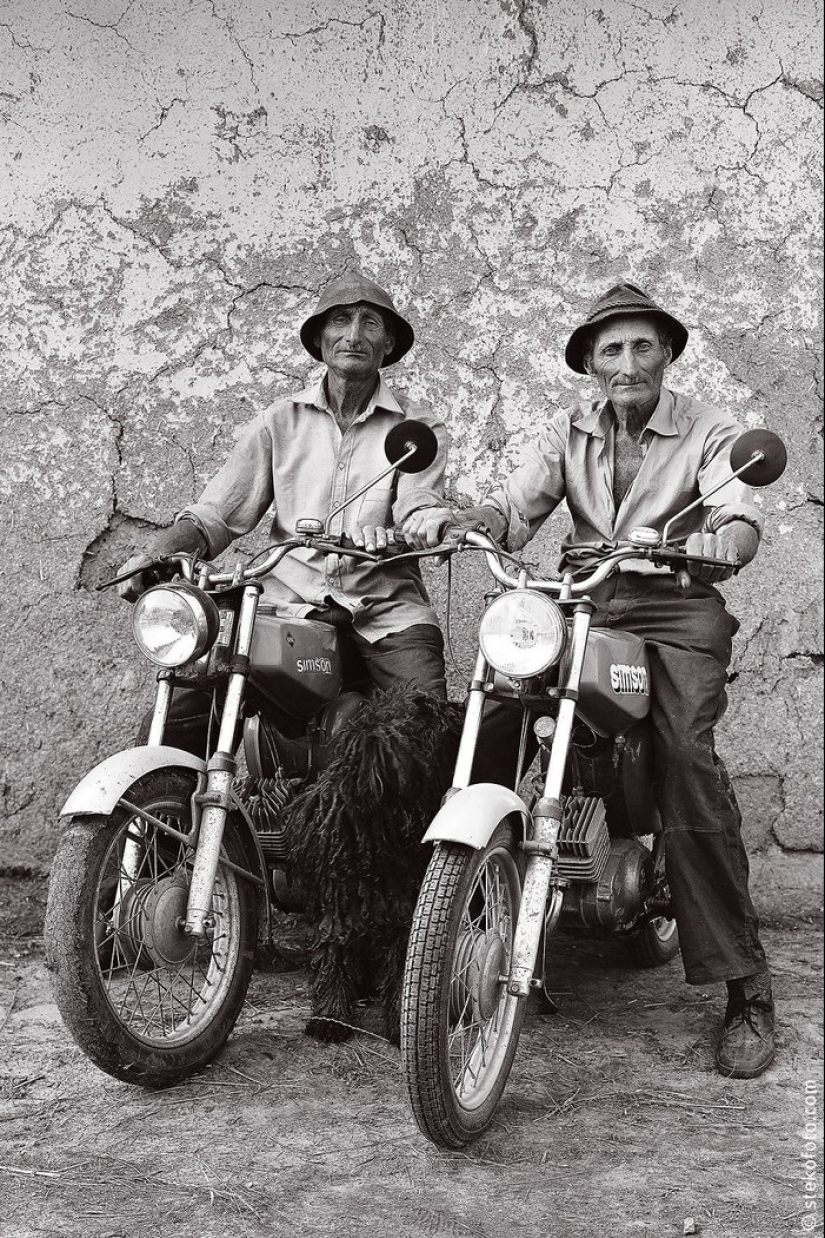 The Gemini project of the Hungarian photographer jános Stechovice