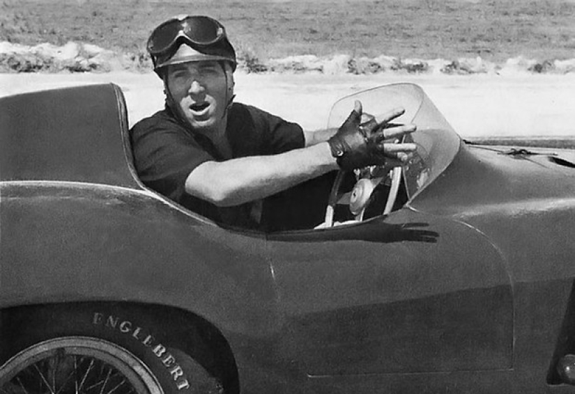 The Kiss of Death, or The story of one photo taken minutes before the tragedy