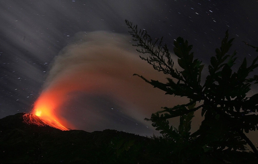 The largest volcanoes in the twenty-first century