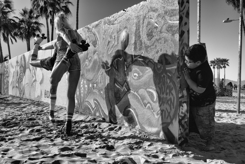 The last days of Bohemian paradise: crazy Venice beach in the lens of an Israeli photographer The last days of Bohemian paradise: crazy Venice beach in the lens of an Israeli photographer