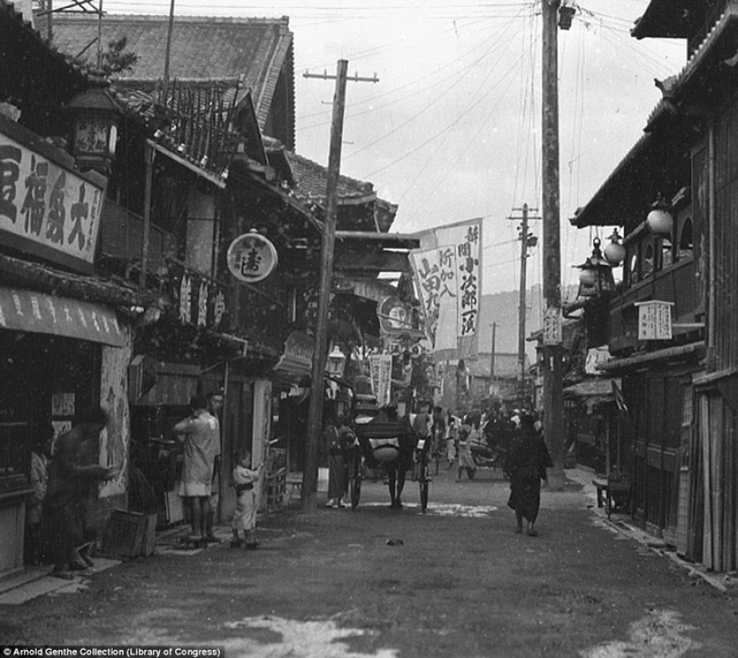 The Last Days of Feudal Japan The Last Days of Feudal Japan