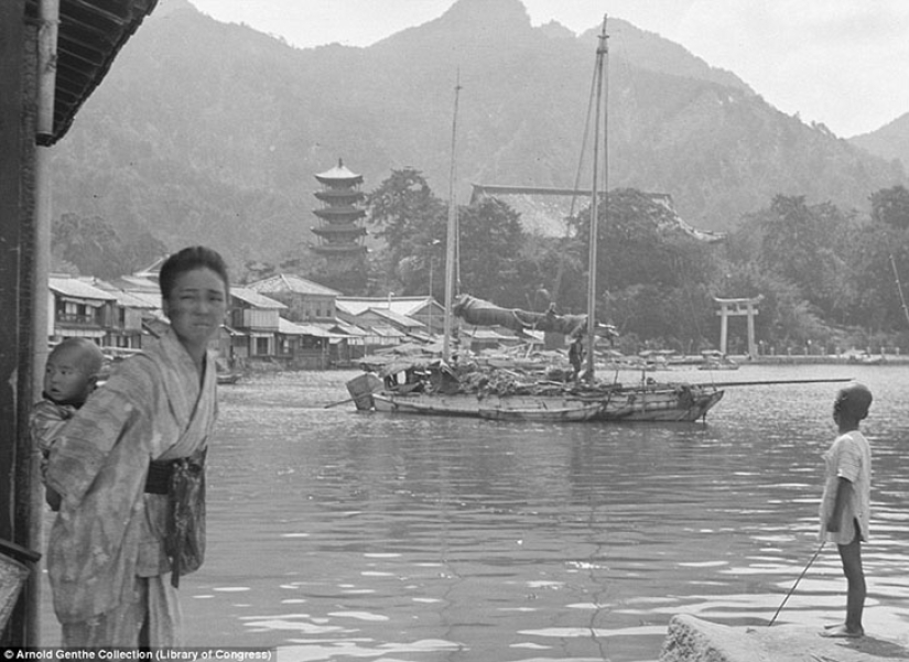 The Last Days of Feudal Japan The Last Days of Feudal Japan