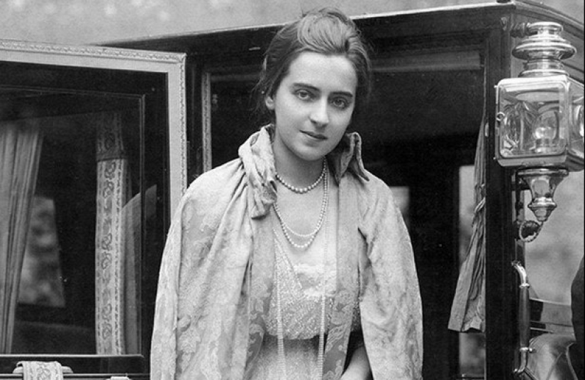 The life of the adventurer Marguerite Alibert - mistress and murderer of princes The life of the adventurer Marguerite Alibert - mistress and murderer of princes