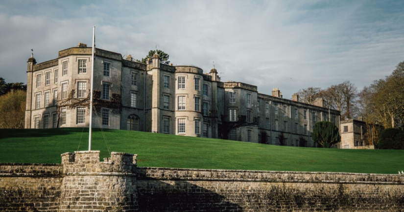 The Mad Marquis Henry Cyril Paget and his "Theatre of Joy" The Mad Marquis Henry Cyril Paget and his "Theatre of Joy"