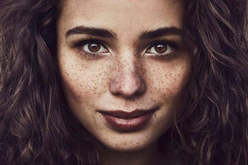 The most beautiful girls with freckles