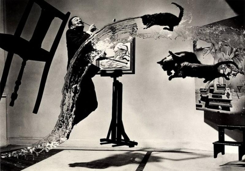 The most famous photo performances of Salvador Dali The most famous photo performances of Salvador Dali