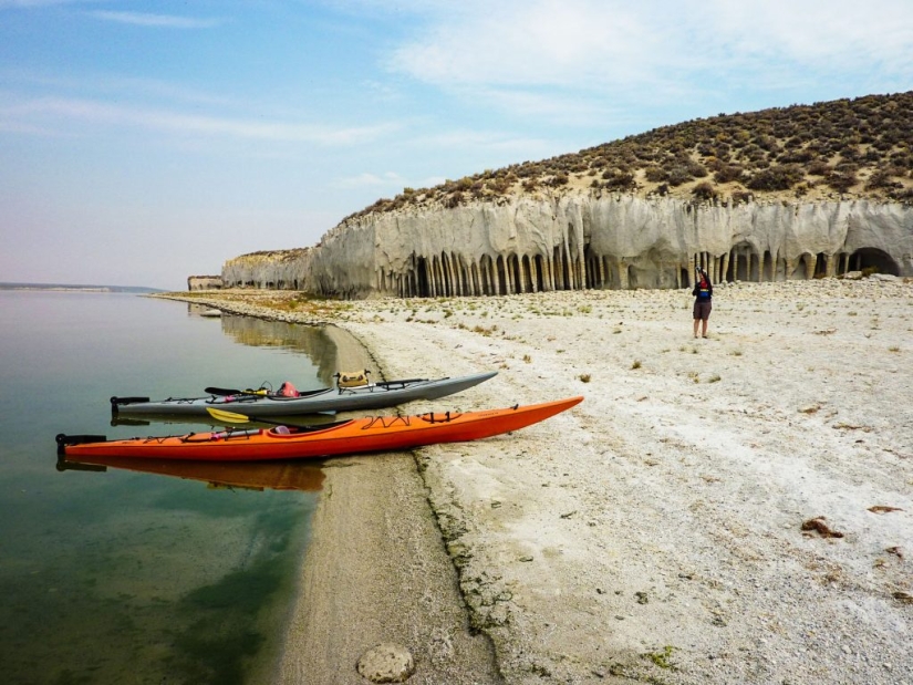 The Mystery of the Columns of California's Lake Crowley