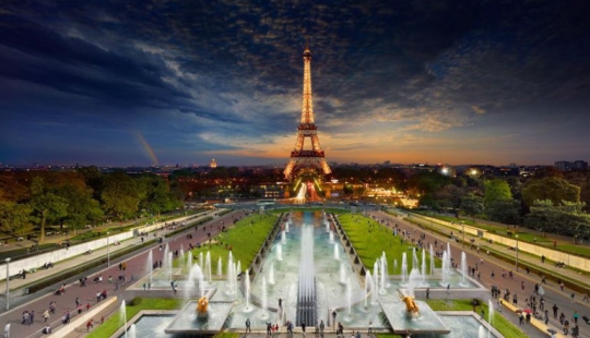 The same places day and night - in one photo