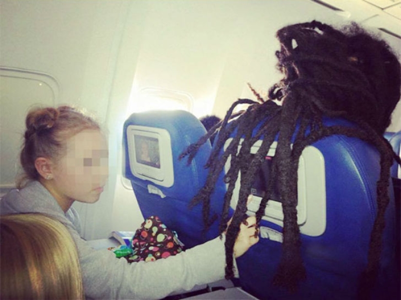 The scariest plane companions you can imagine The scariest plane companions you can imagine