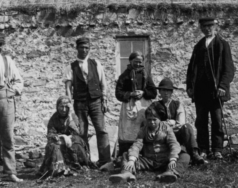 The secret of the island of Inis Big, whose inhabitants have despised sex for centuries