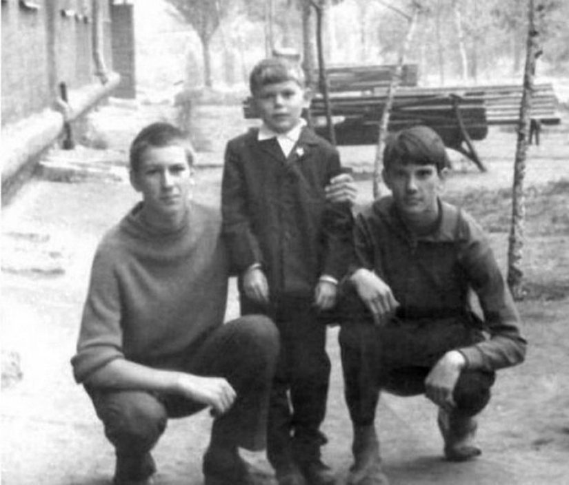 The stars of our childhood in the family circle. Photos from home archives The stars of our childhood in the family circle. Photos from home archives