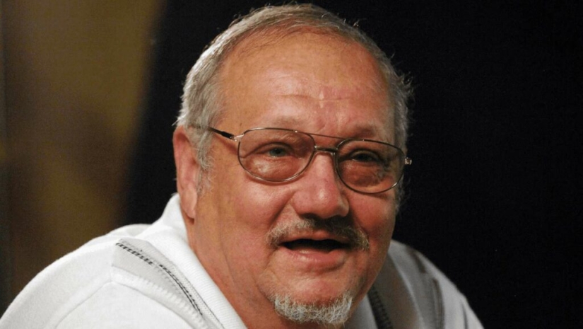 The story of Jack Whittaker, who won the biggest jackpot, and lost everything because of it The story of Jack Whittaker, who won the biggest jackpot, and lost everything because of it