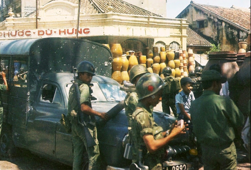 The story of Vietnam's youngest photojournalist - 12-year-old Lo Man Hung The story of Vietnam's youngest photojournalist - 12-year-old Lo Man Hung