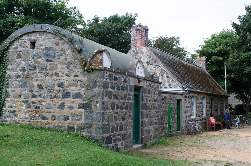 The Strange Story of the World's Smallest Operating Prison The Strange Story of the World's Smallest Operating Prison