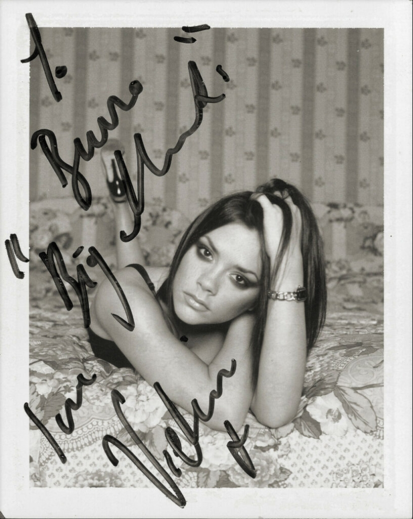 The Tempter Bruno Bisang: Erotic Photos of Famous Models by the Swiss Master of Glamour The Tempter Bruno Bisang: Erotic Photos of Famous Models by the Swiss Master of Glamour