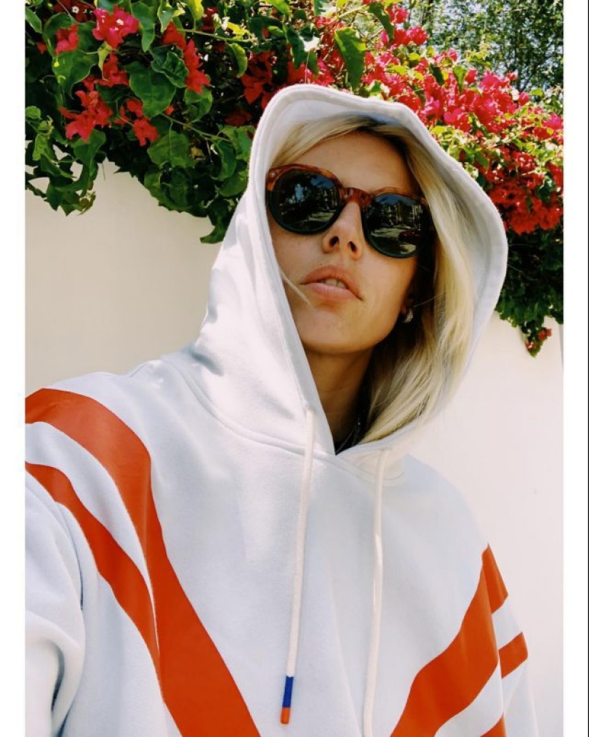 The tragic story of Lauren Wasser, who lost her legs after using tampons