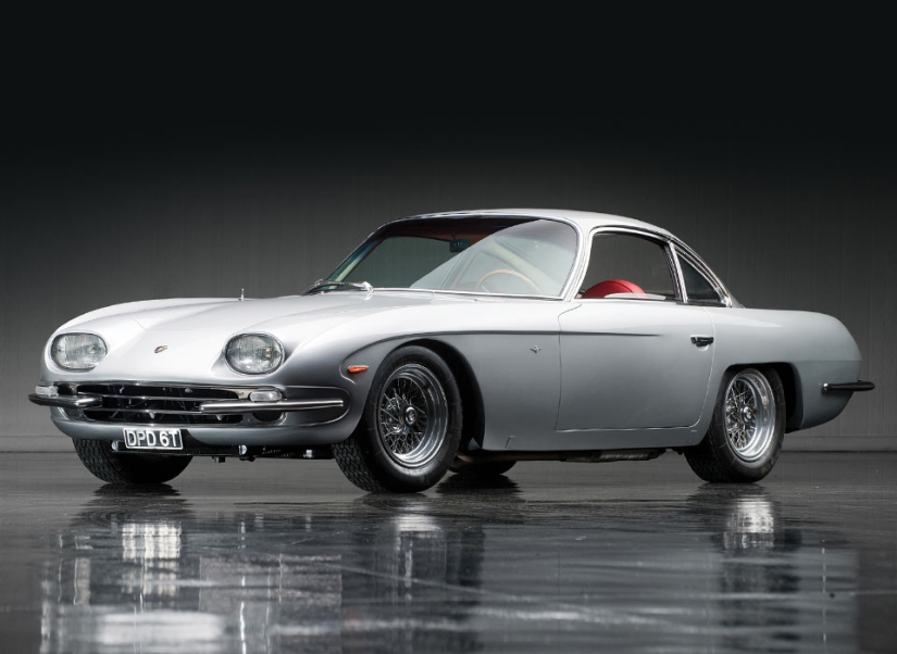 The very first cars in the history of the largest brands The very first cars in the history of the largest brands