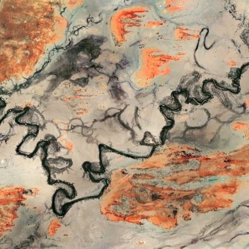 The virtual globe: 30 interesting locations with Google Earth The virtual globe: 30 interesting locations with Google Earth