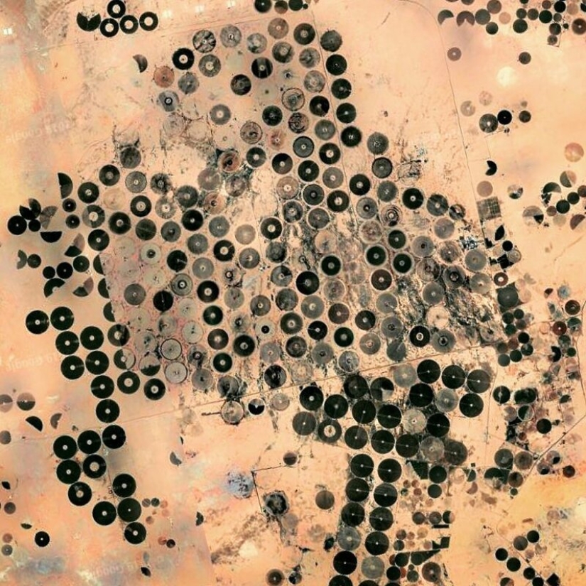 The virtual globe: 30 interesting locations with Google Earth The virtual globe: 30 interesting locations with Google Earth