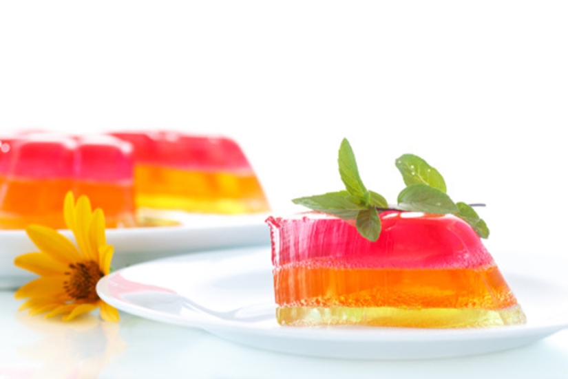 There&#39;s a pear hanging, you can&#39;t eat it: how food is photographed for advertising