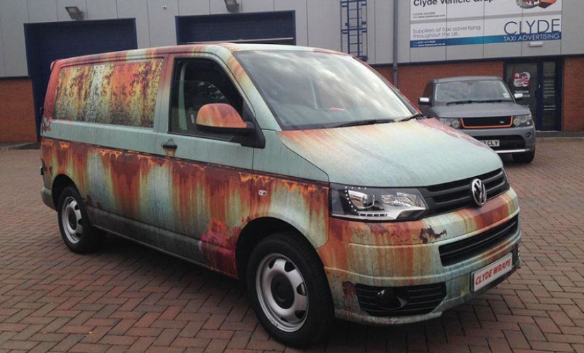 They definitely won&#39;t be stolen: original camouflage that will protect the car from thieves