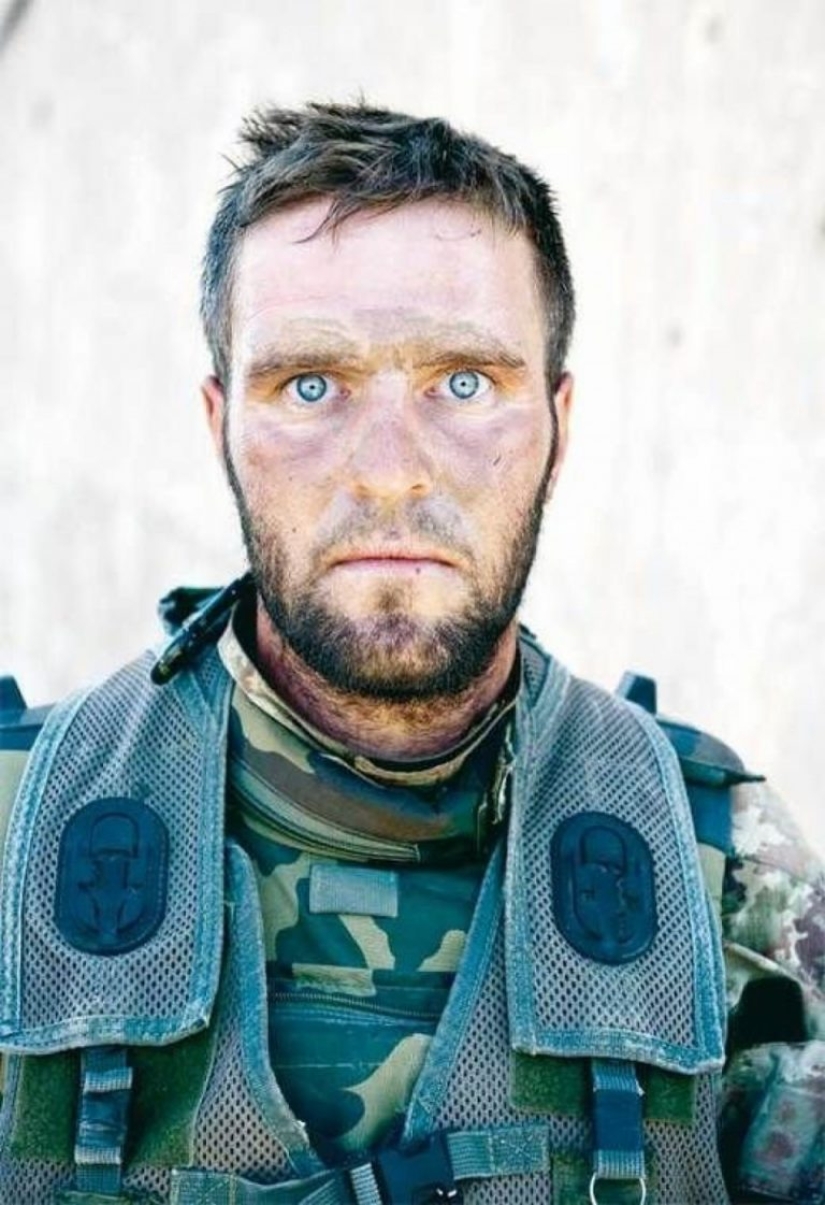 They look, but they don't see: the faces of soldiers who have gone through hell