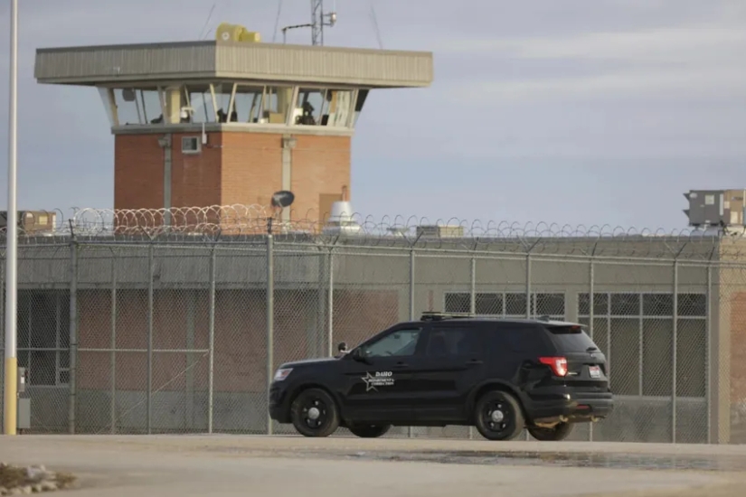 Thomas Creech is the most charming maniac in the United States, who cannot be executed for 40 years