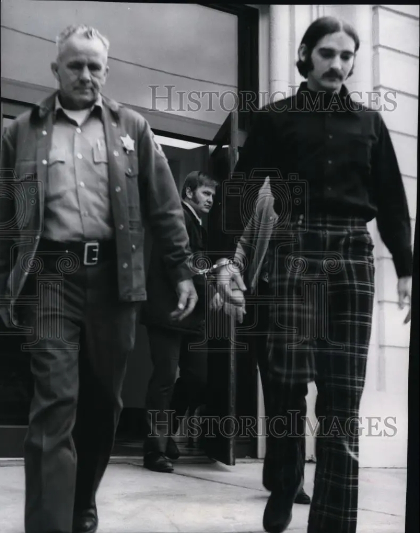 Thomas Creech is the most charming maniac in the United States, who cannot be executed for 40 years