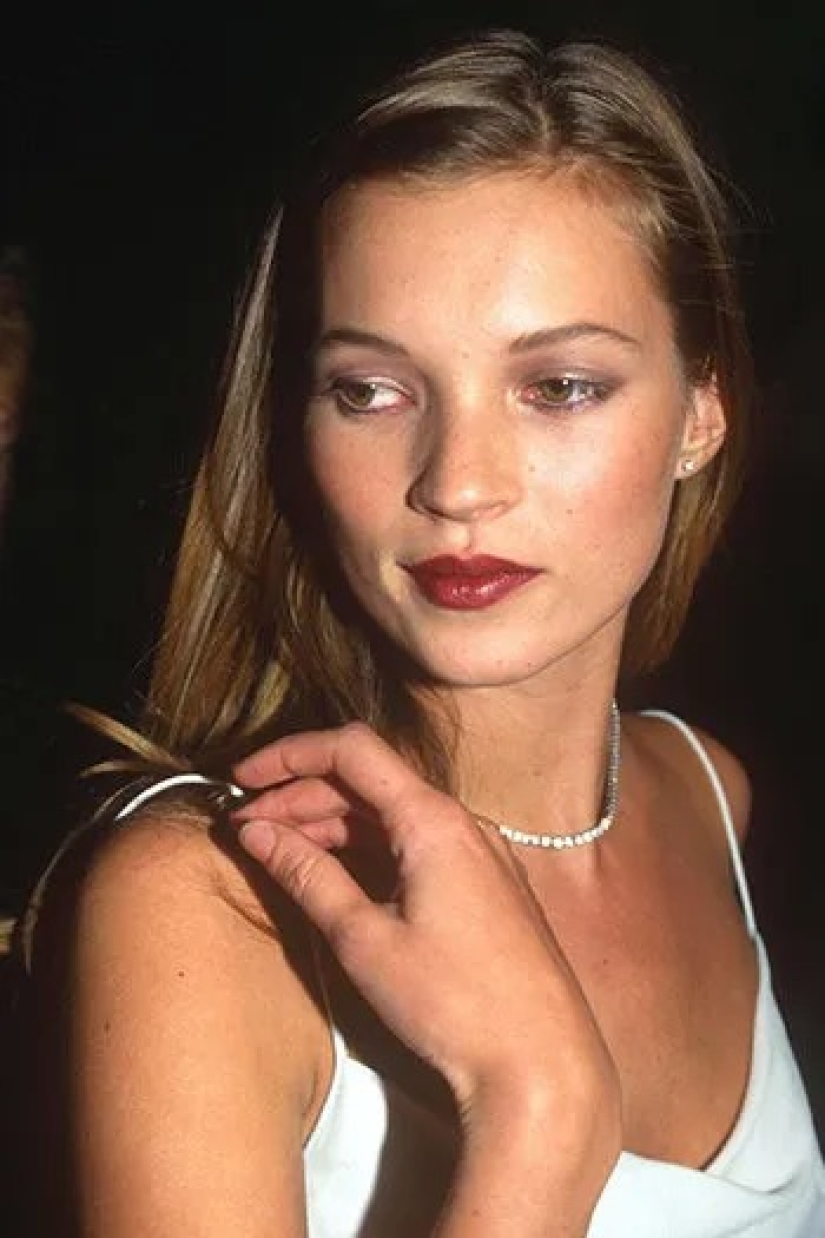 "Threads", arcs and ticks: the evolution of eyebrows from Marlene Dietrich to Cara Delevingne