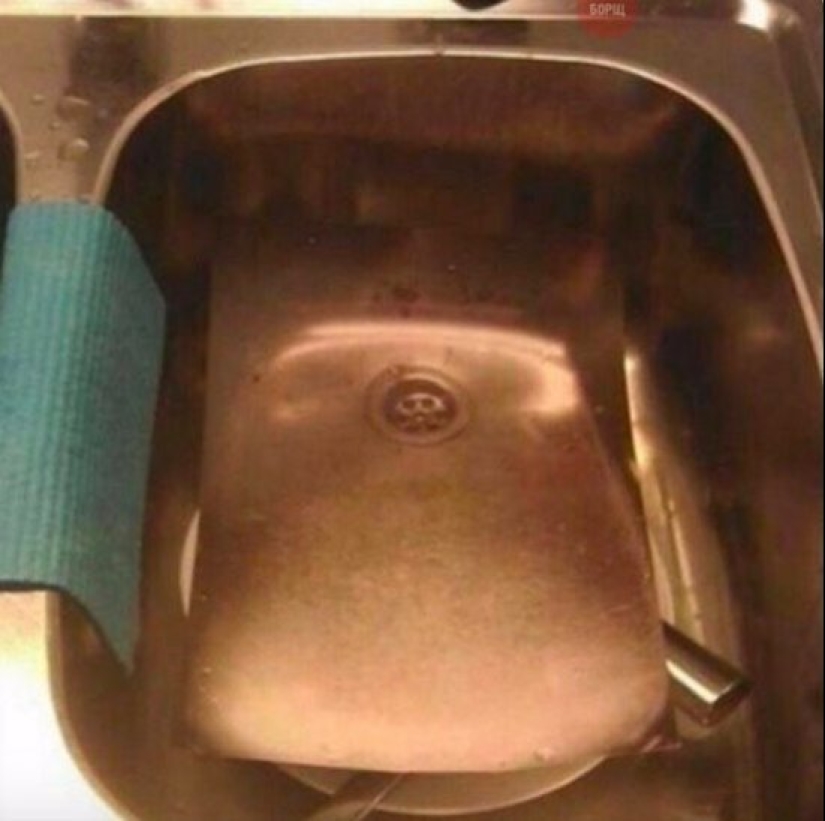 Top 20 useful life hacks that will help out in the kitchen Top 20 useful life hacks that will help out in the kitchen