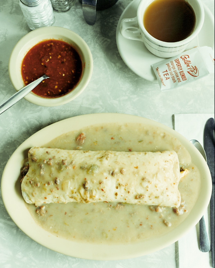 Tourist's breakfast Tourist's breakfast