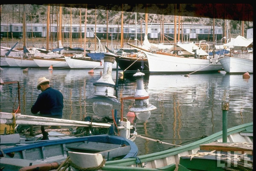 Traveling through Europe in 1970 by train Traveling through Europe in 1970 by train