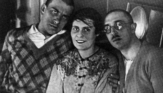 Troinitsky Russian literature: writers that lived a Threesome