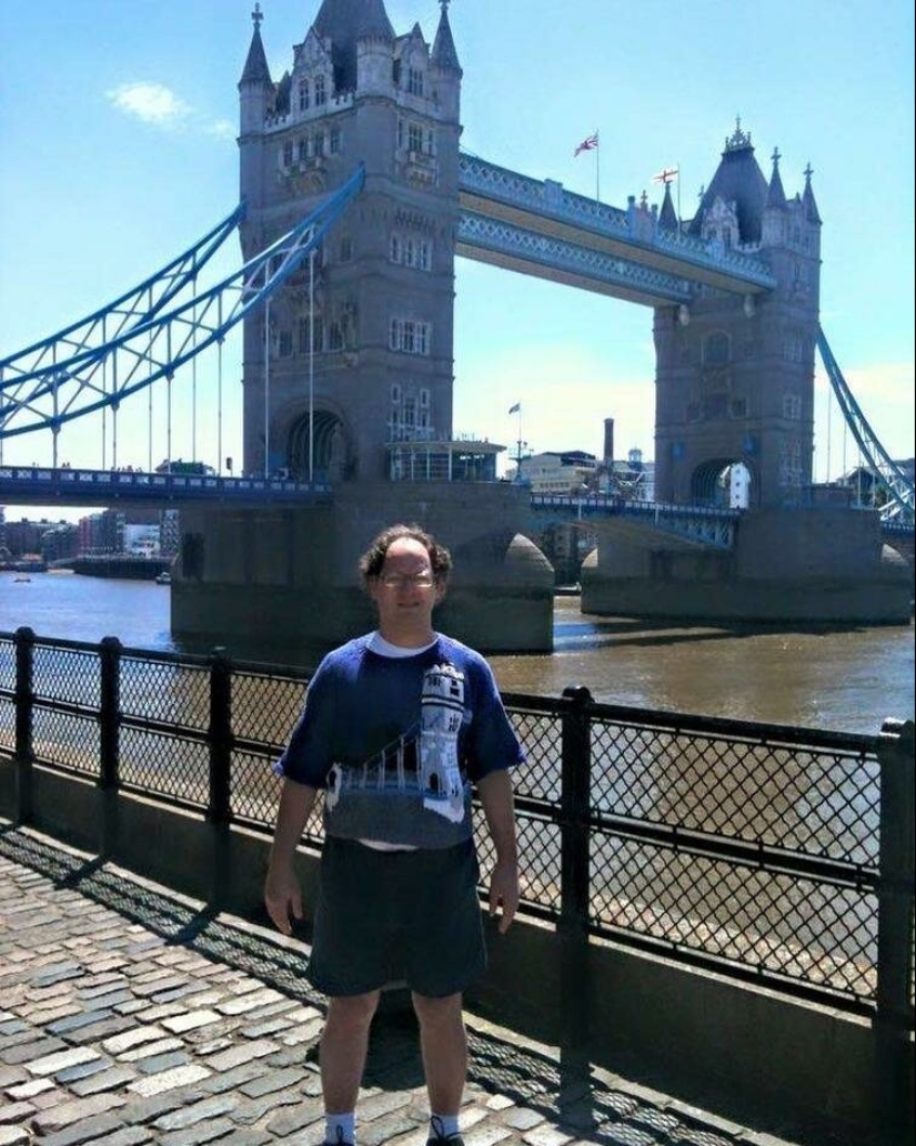 Turismo cálido: un americano teje suéteres con vistas Turismo cálido: un americano teje suéteres con vistas